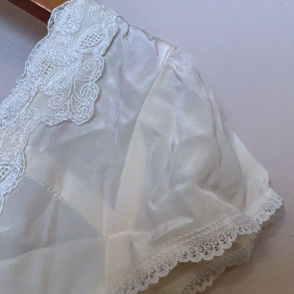 ANTHROPOLOGIE Nanette LEPORE SILK WHITE TOP BLOUSE SZ 8 FEMININE CLASSIC LACE - Picture 7 of 10